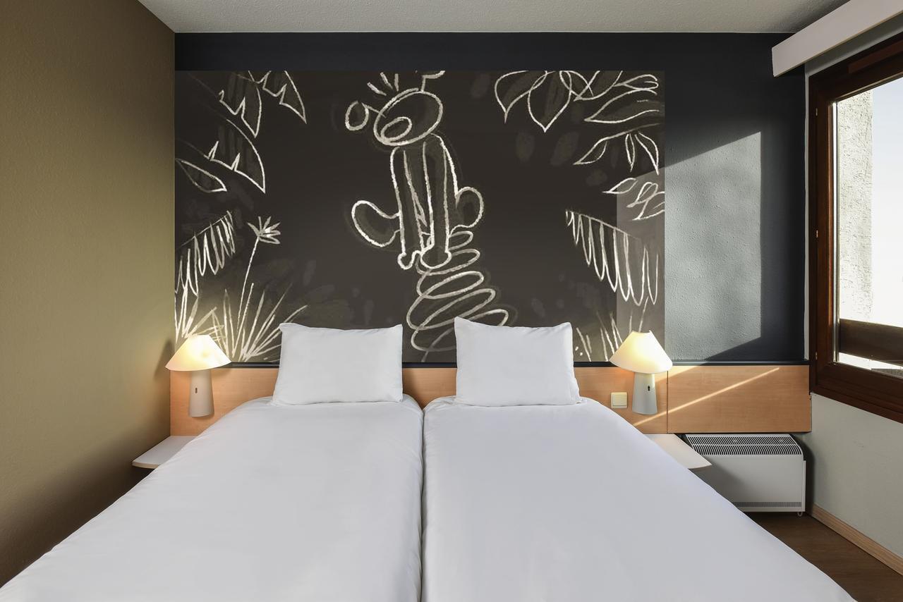 Ibis Charleroi Airport Brussels South Ξενοδοχείο Fleurus Εξωτερικό φωτογραφία